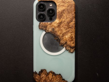 Carved Reserve Live Edge Case - iPhone 14 Pro Max (Eleanor, 162) Online now